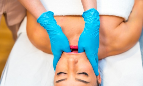 Manual Therapy Hands-on techniques for